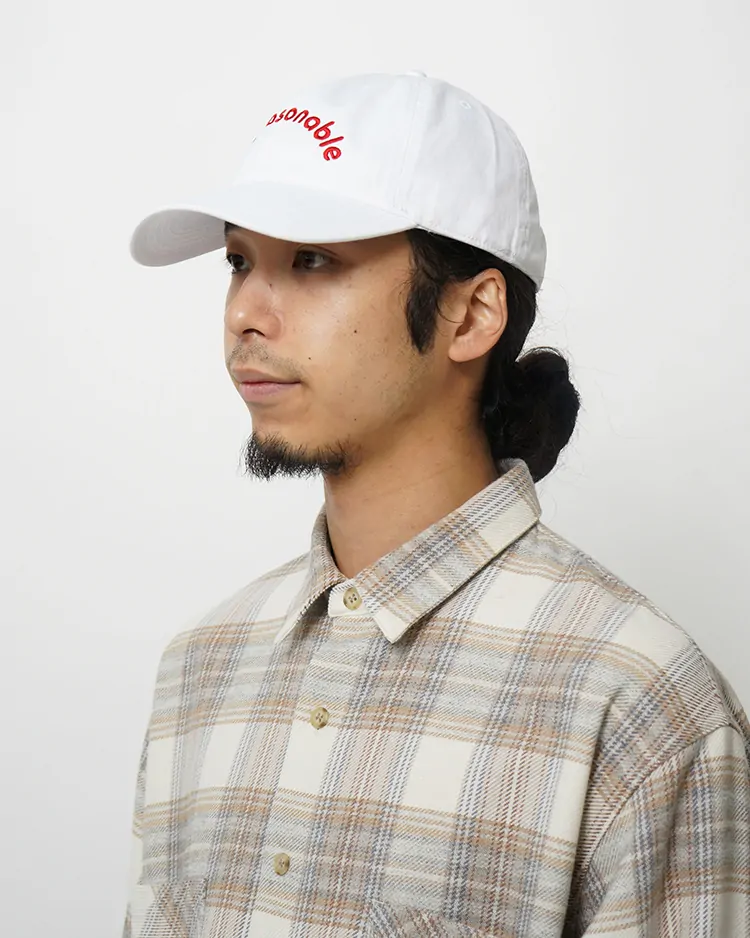 D&D (Souvenir items) / reasonable cap / WHITE